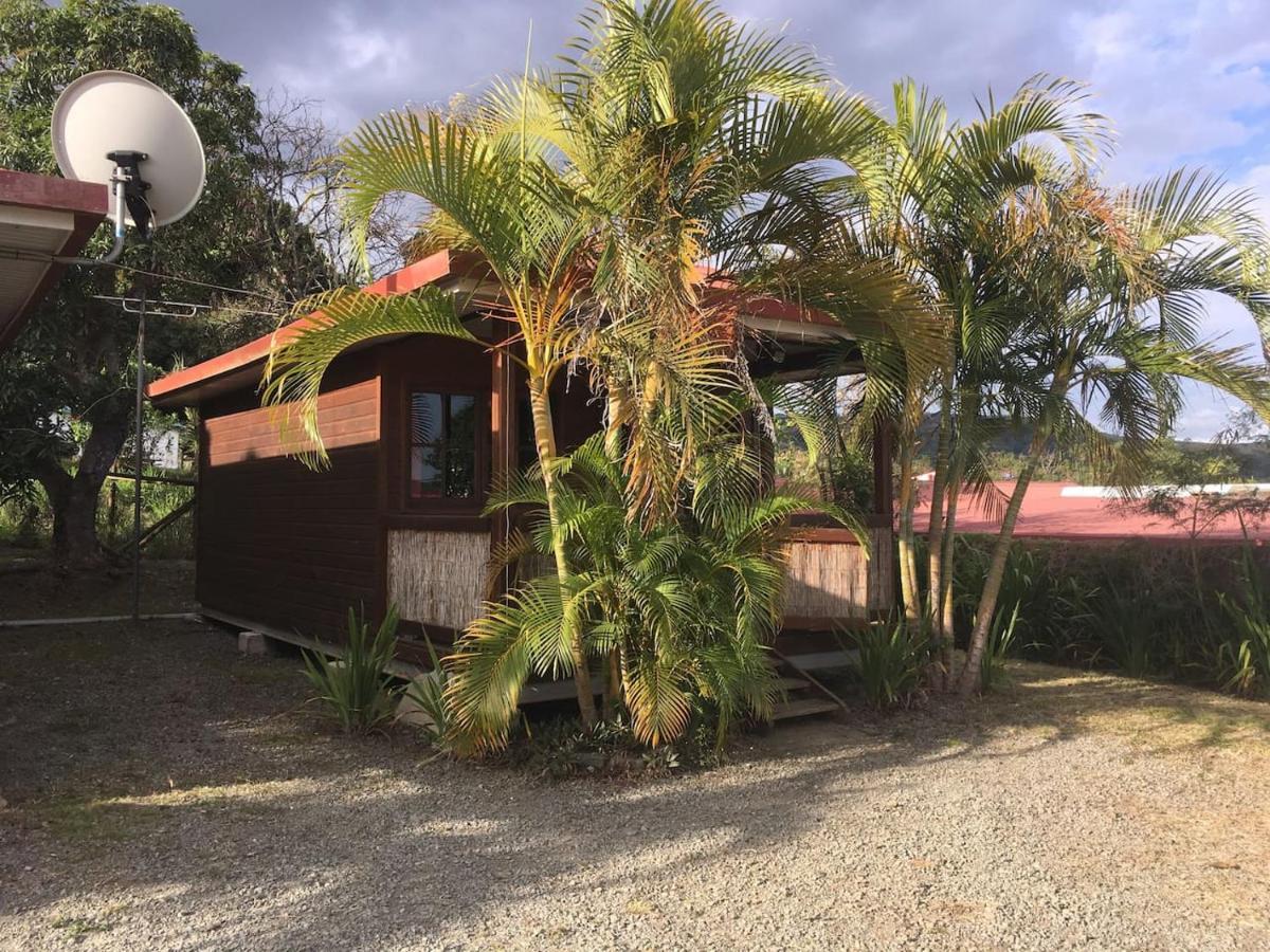 Bungalow indépendant - La Foa Village Extérieur photo